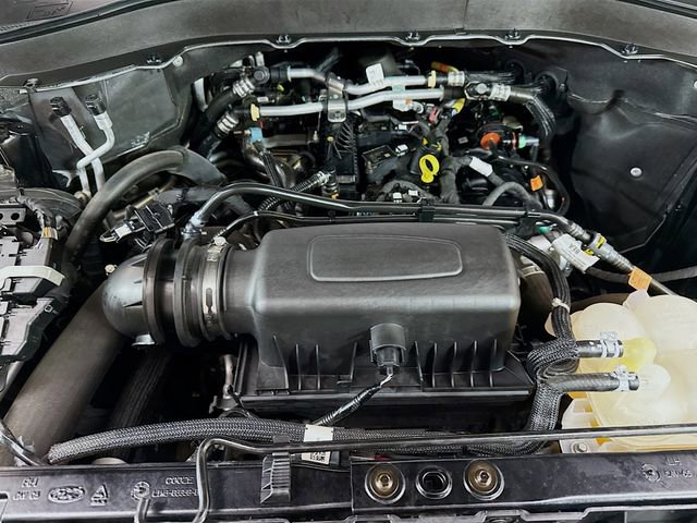 Used 2023 Ford Explorer XLT w/ Equipment Group 202A image 31