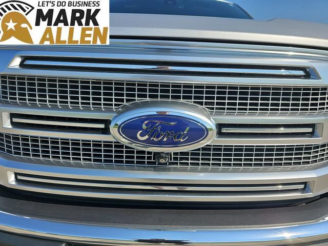 Used 2015 Ford F150 Platinum w/ Equipment Group 701A Luxury AWD/4WD image 30