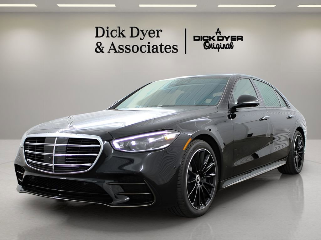 Used 2025 Mercedes-Benz S 580 4MATIC Sedan image 6