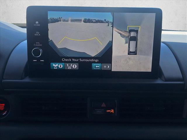 Used 2023 Honda Pilot TrailSport image 12