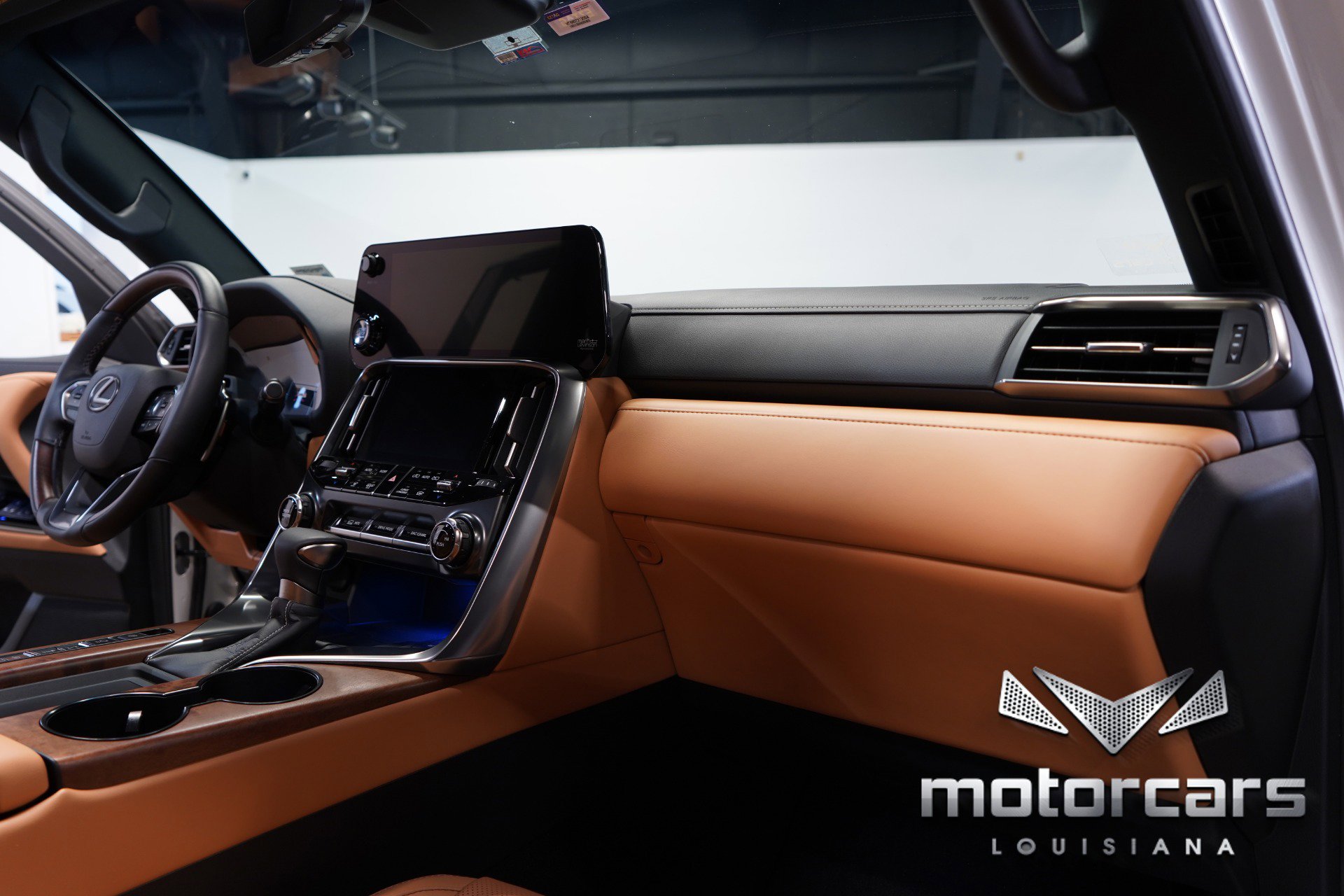 Used 2025 Lexus LX 600 4WD w/ Luxury Package image 29