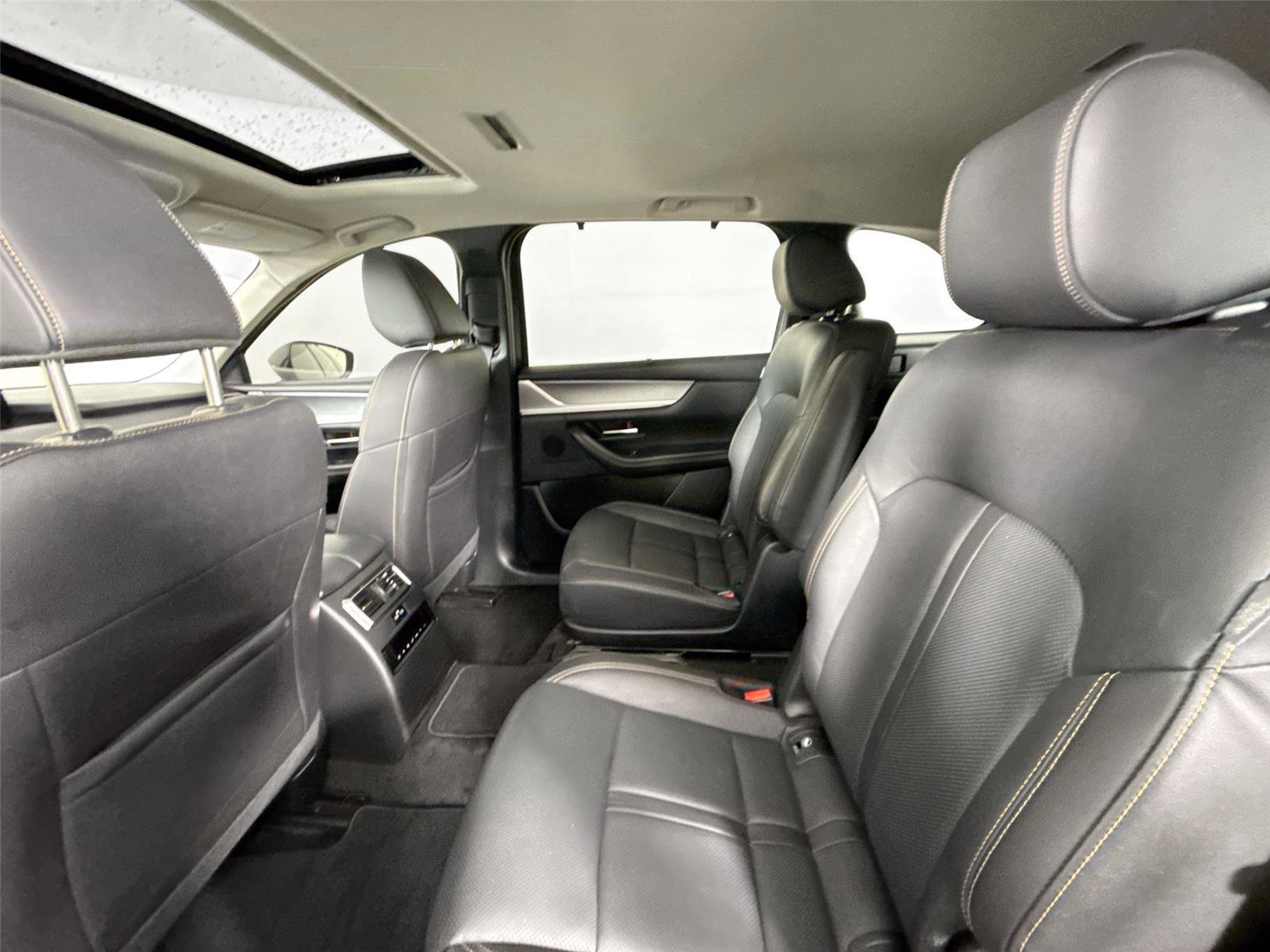 Certified 2024 MAZDA CX-90 3.3 Turbo w/ Preferred Package image 31