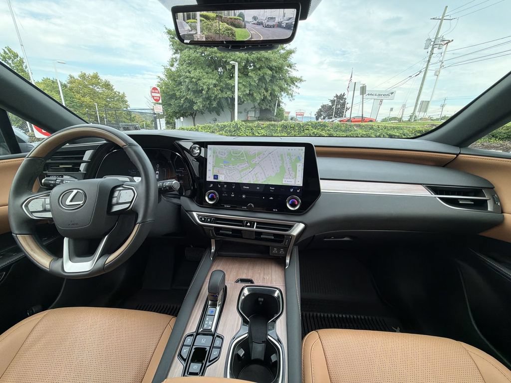 Used 2025 Lexus RX 350 Premium Plus w/ Convenience Package AWD/4WD image 18