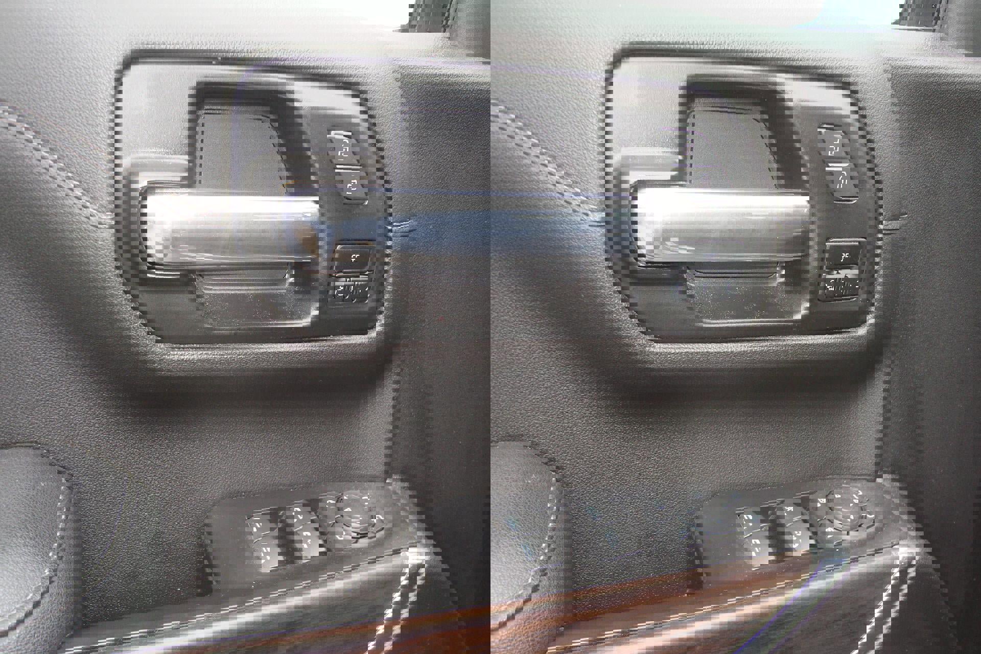 Used 2021 GMC Sierra 1500 SLT w/ X31 Off-Road Package image 10