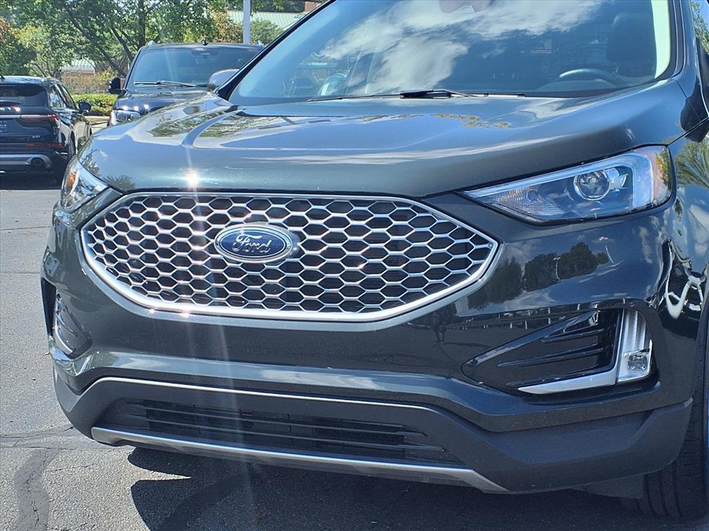 Used 2023 Ford Edge SEL w/ Convenience Package image 21