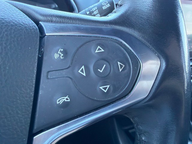 Used 2022 Chevrolet Traverse LT w/ LPO, Cargo Package AWD/4WD image 47
