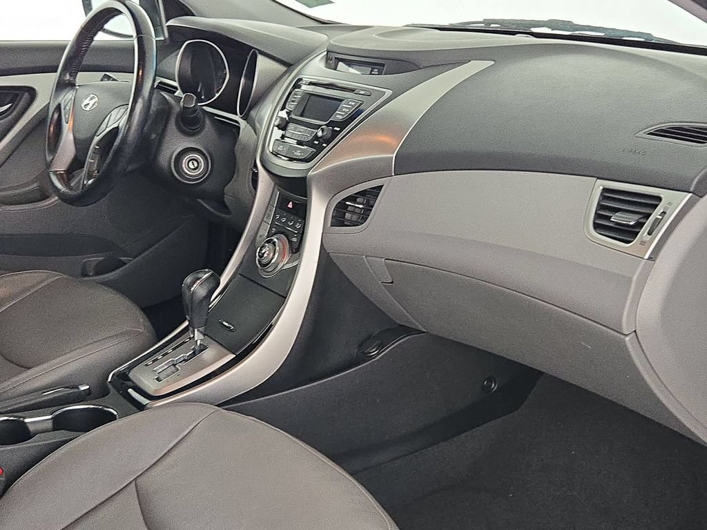 Used 2013 Hyundai Elantra Limited FWD image 31