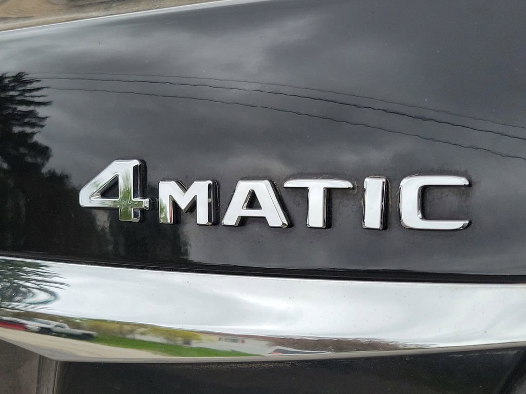 Used 2018 Mercedes-Benz E 400 4MATIC Sedan image 6
