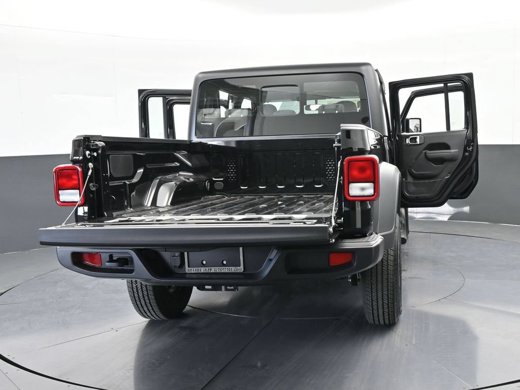 New 2026 Jeep Gladiator Sport AWD/4WD image 69