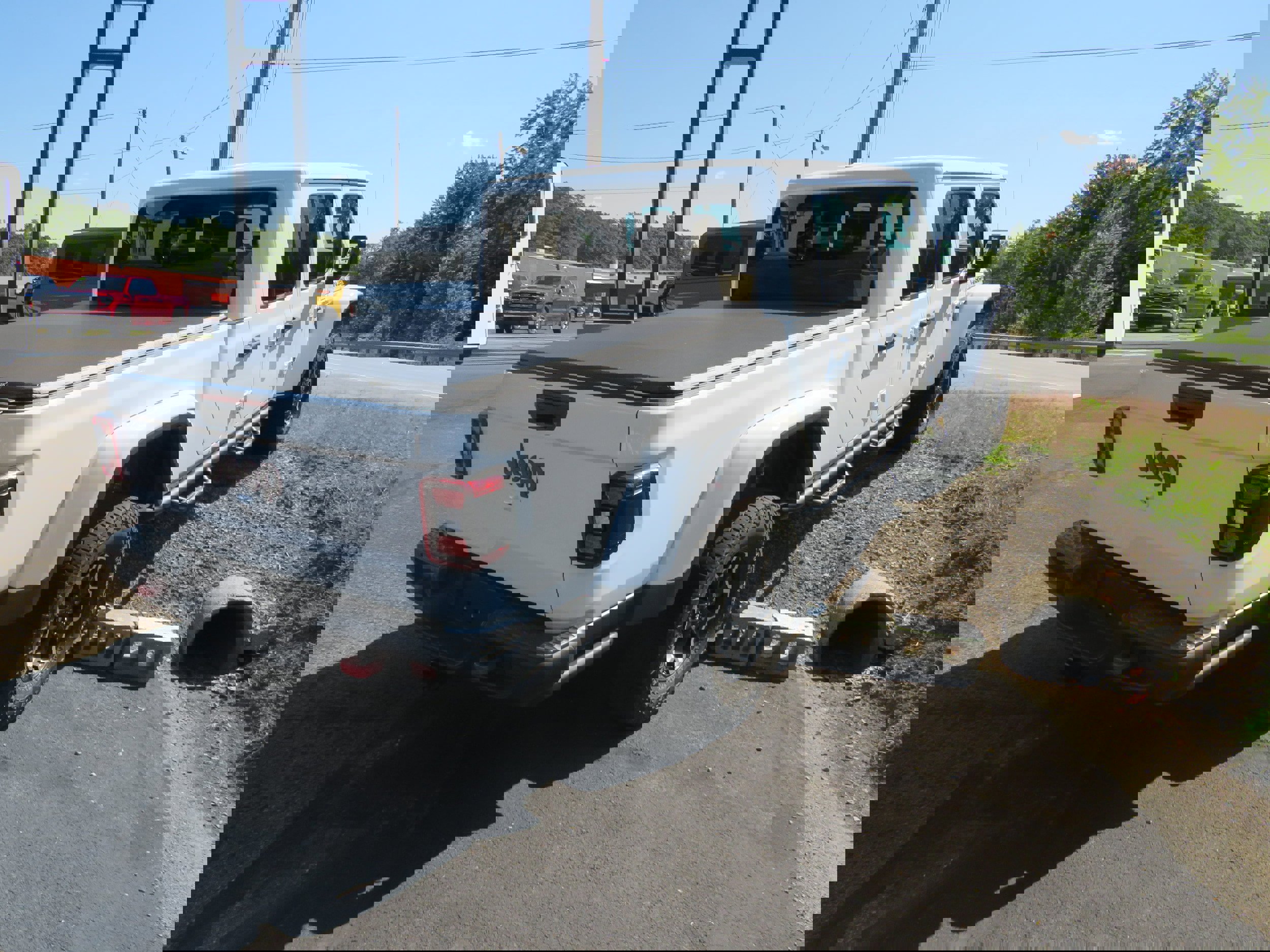 Used 2021 Jeep Gladiator Rubicon image 7