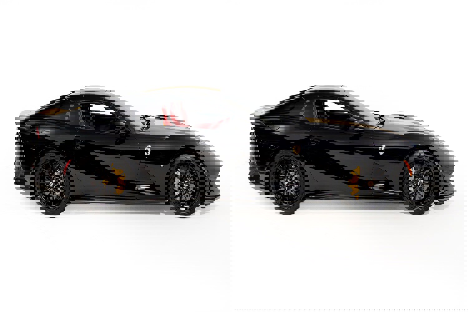 Used 2021 Ferrari 812 GTS image 10