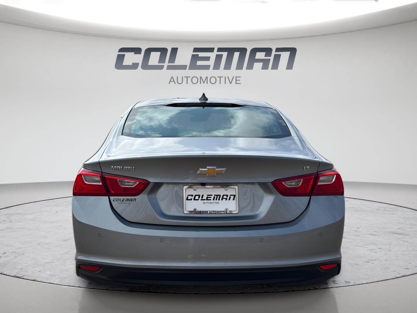 Used 2024 Chevrolet Malibu LT image 4