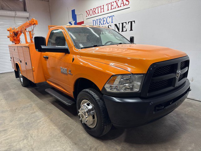 Used 2017 RAM 3500 Tradesman w/ Power & Remote Entry Group RWD image 2