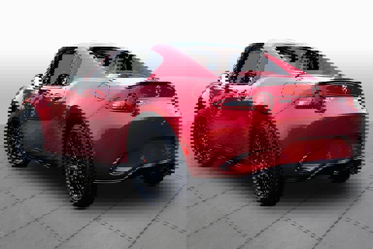 Used 2023 MAZDA MX-5 Miata Club w/ Weather Package image 12