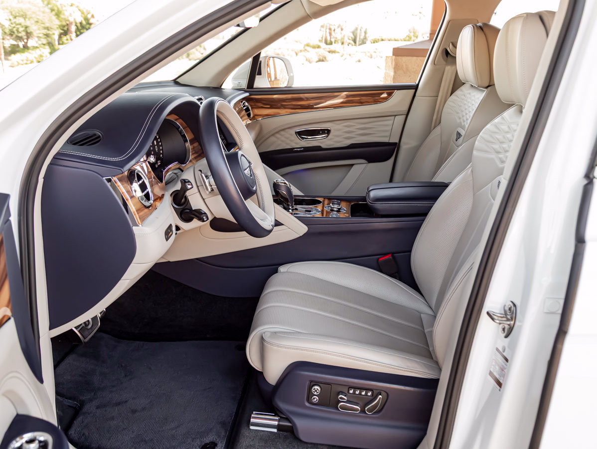 Certified 2024 Bentley Bentayga AWD/4WD image 17