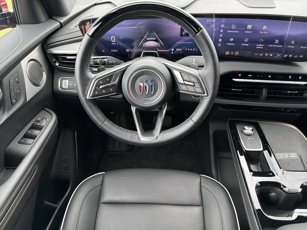 New 2026 Buick Enclave Avenir w/ Super Cruise Package FWD image 17