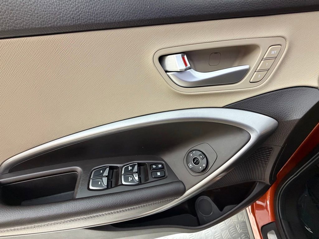 Used 2017 Hyundai Santa Fe Sport image 28