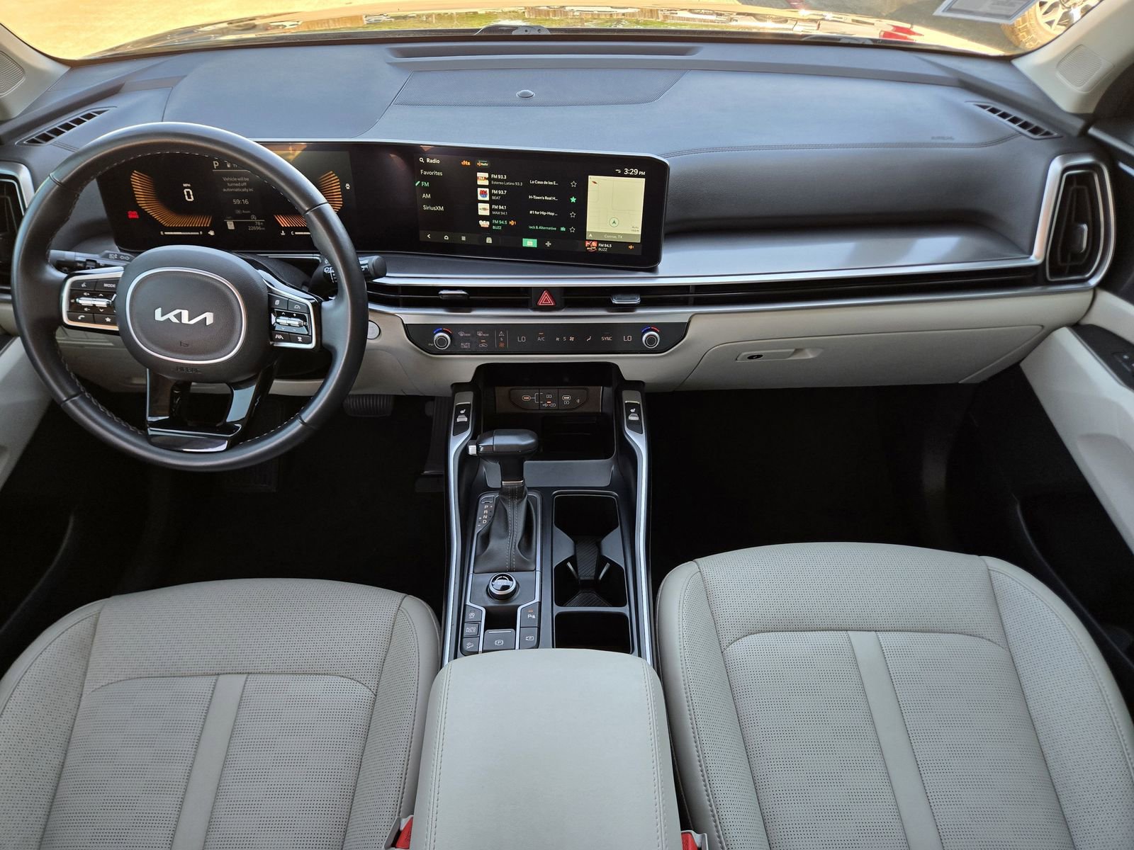 Used 2024 Kia Sorento EX image 17