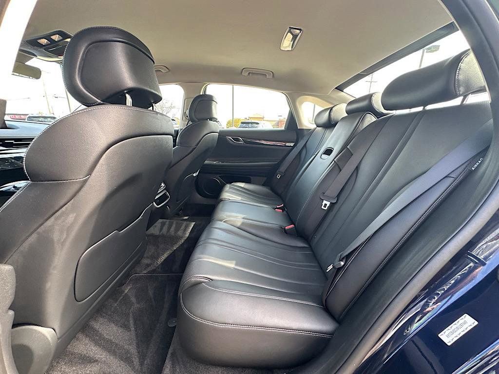 Used 2023 Genesis G80 2.5T image 16