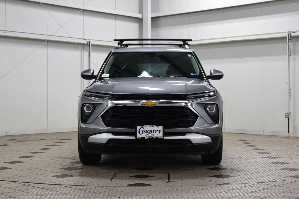 New 2026 Chevrolet TrailBlazer LT w/ Convenience Package FWD image 2