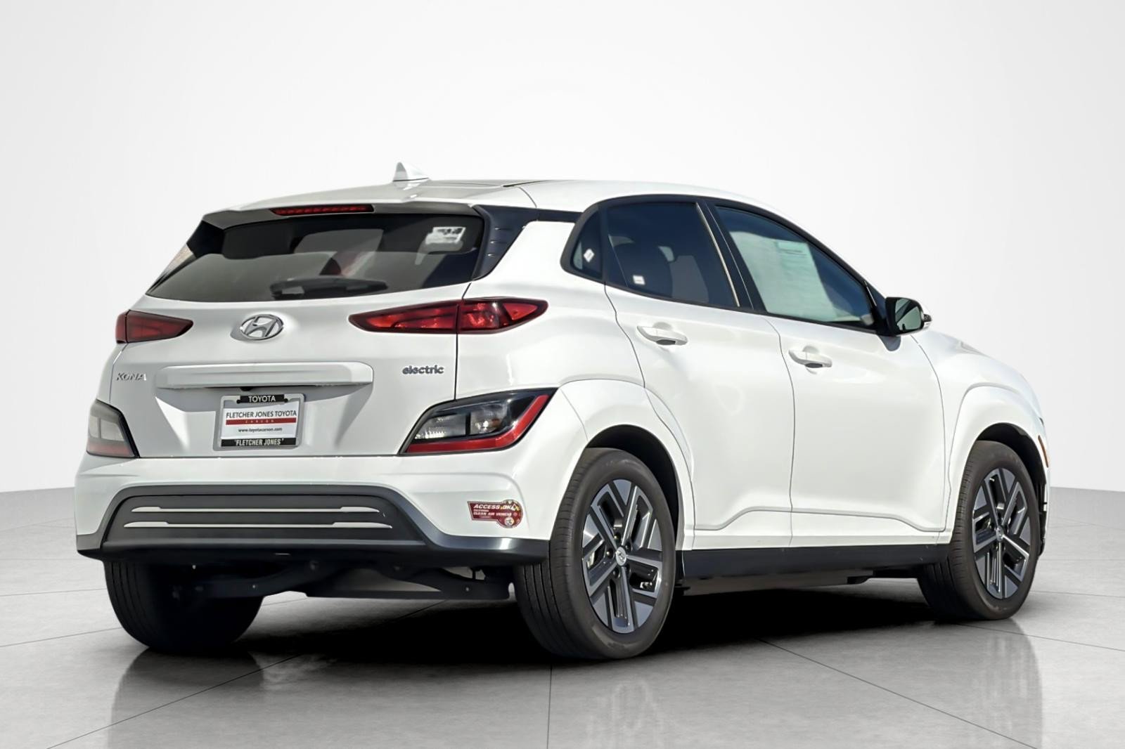 Used 2022 Hyundai Kona SEL w/ Convenience Package image 5