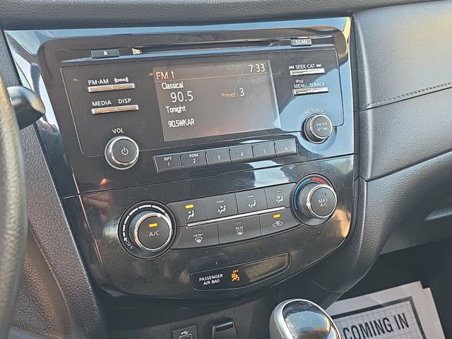 Certified 2017 Nissan Rogue S AWD/4WD image 16