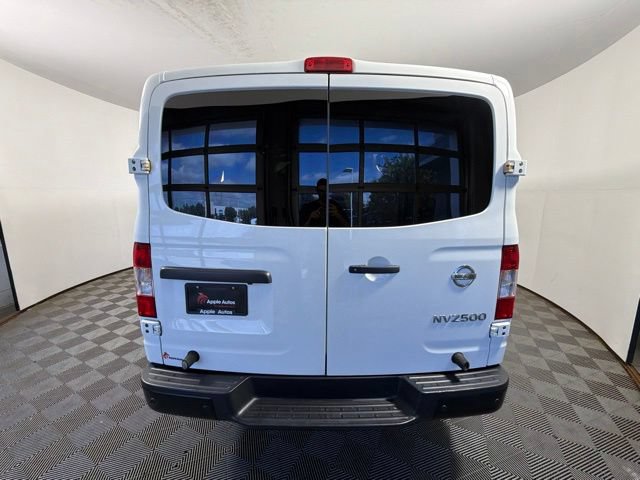Used 2020 Nissan NV 2500 SV w/ Back Door Glass Package RWD image 8
