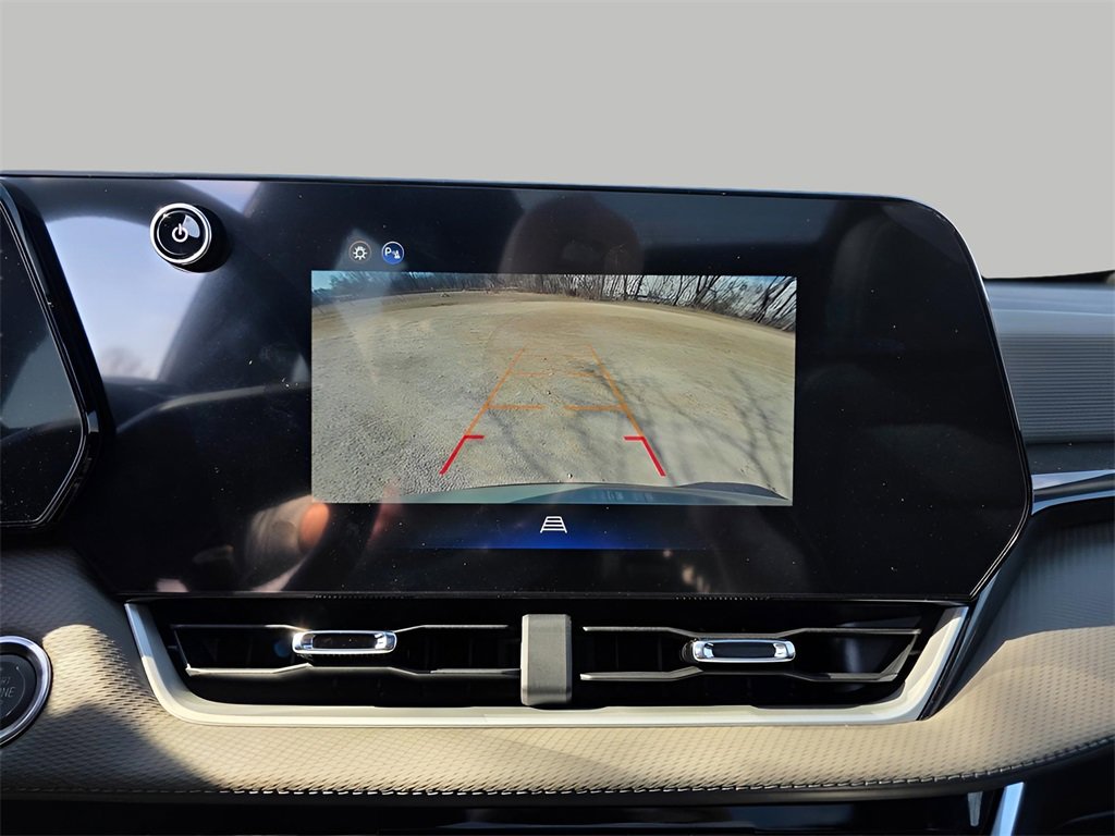 New 2026 Chevrolet Equinox LT w/ Convenience Package II image 24