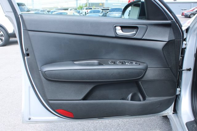 Used 2018 Kia Optima LX FWD image 10