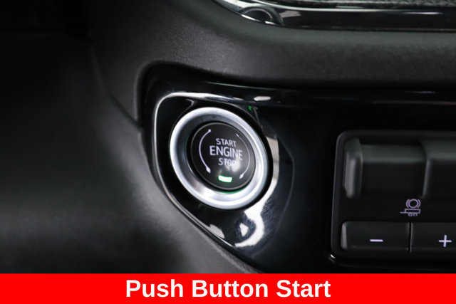 Used 2025 Chevrolet Silverado 2500 ZR2 w/ Technology Package AWD/4WD image 29
