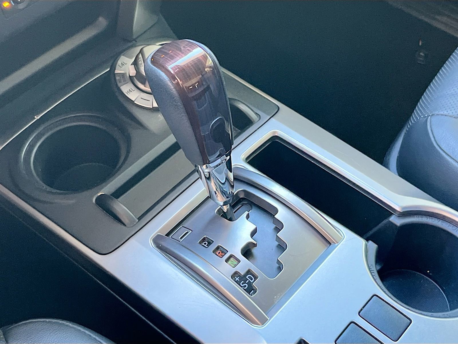 Used 2023 Toyota 4Runner Limited AWD/4WD image 17