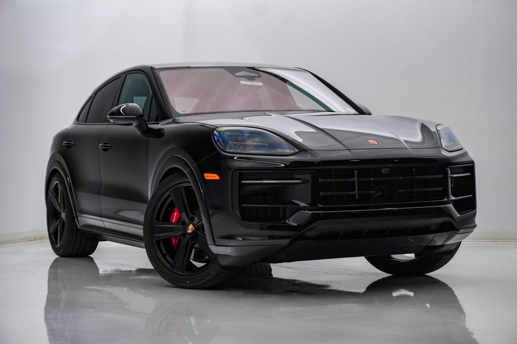 New 2026 Porsche Cayenne GTS AWD/4WD image 8