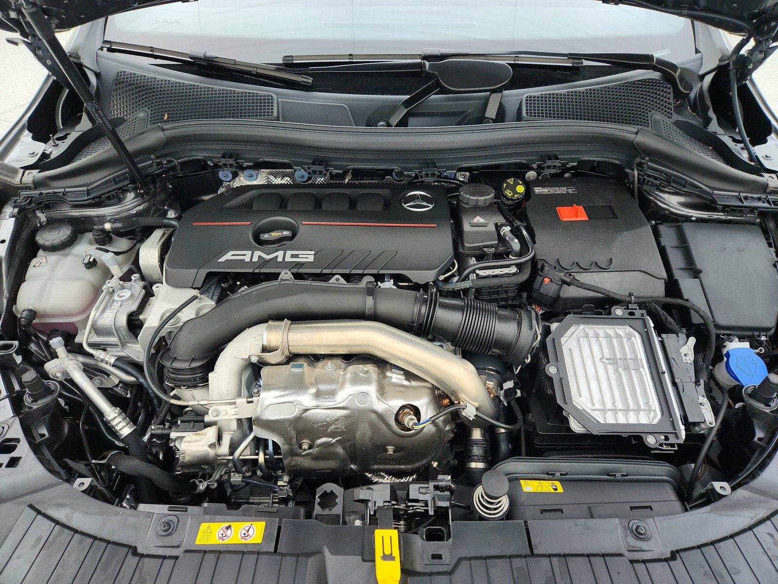 New 2026 Mercedes-Benz GLA 35 AMG 4MATIC image 15