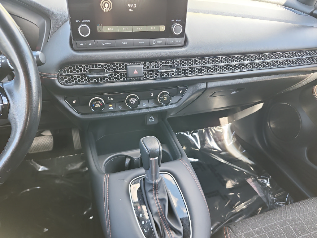 Used 2025 Honda HR-V Sport image 25
