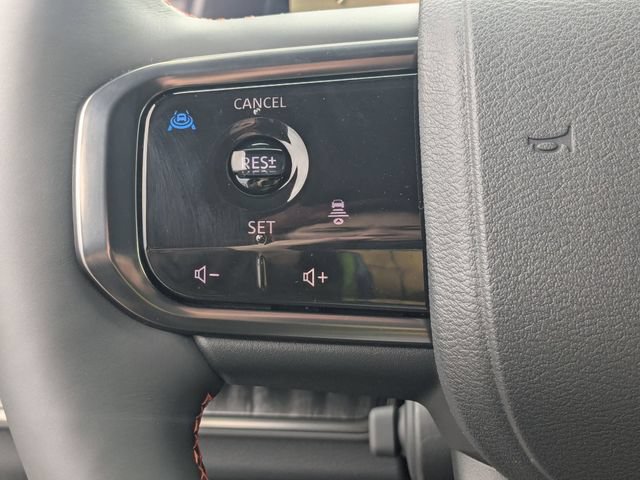 New 2026 Nissan Armada PRO-4X AWD/4WD image 17