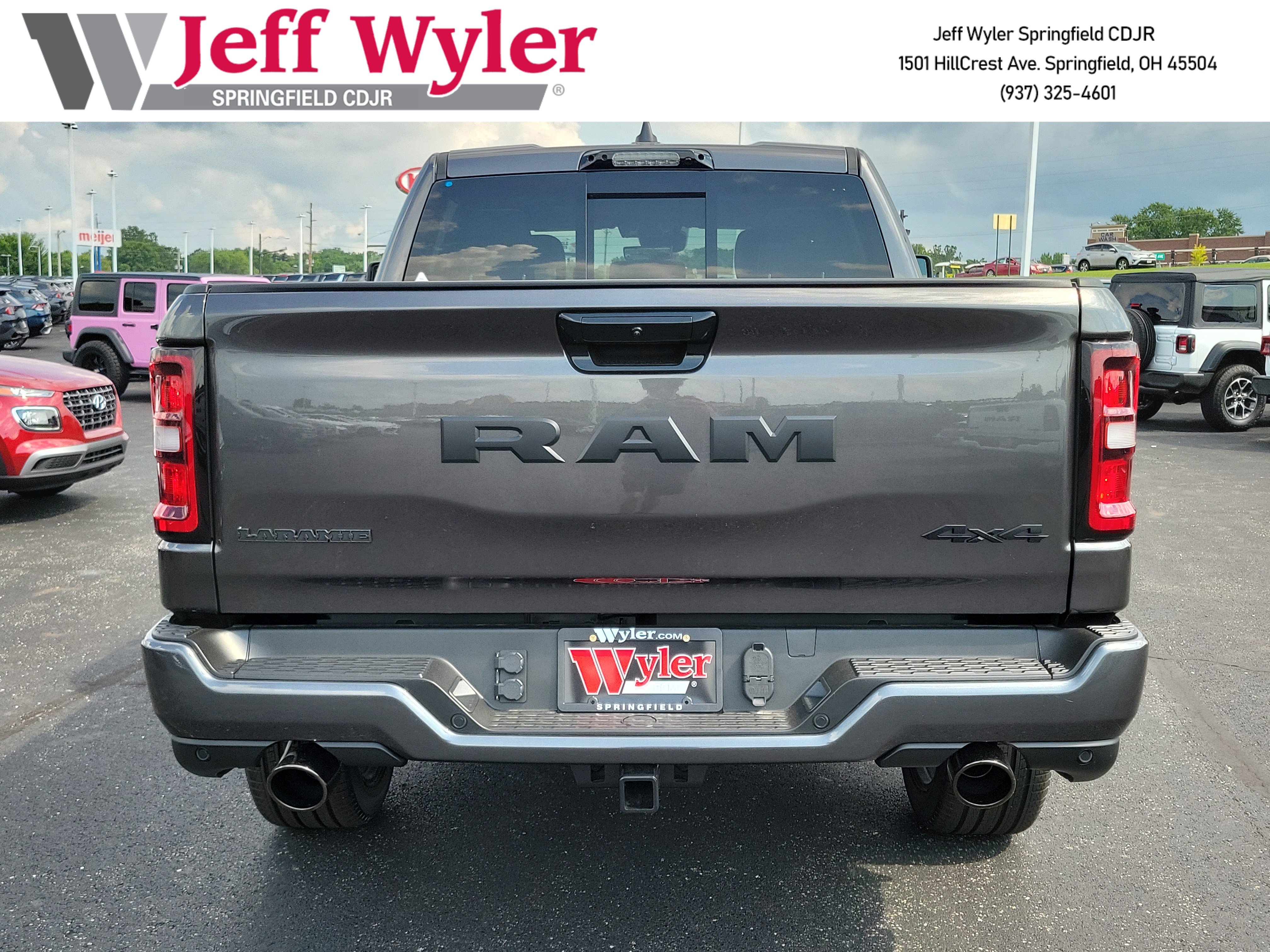 New 2026 RAM 1500 Laramie w/ Night Edition image 4