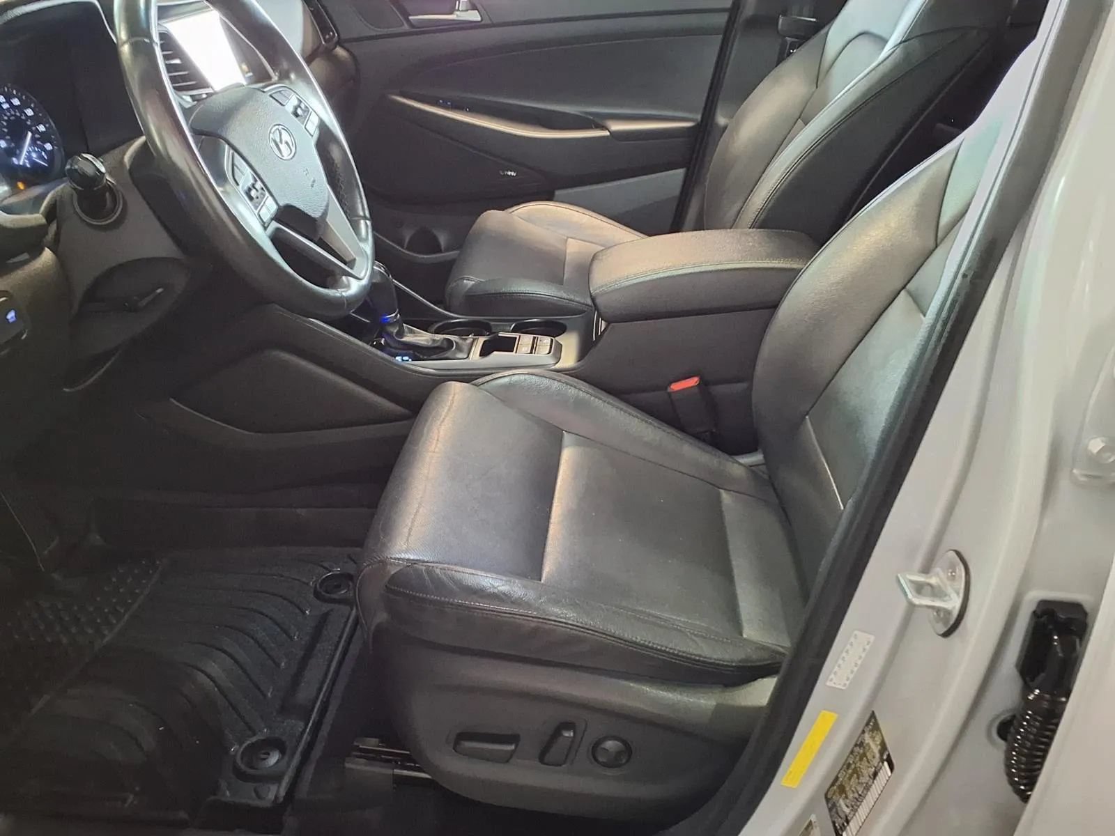 Used 2018 Hyundai Tucson Limited w/ Ultimate Package 02 AWD/4WD image 19