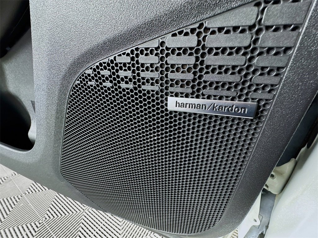 Used 2023 Subaru Solterra AWD image 19