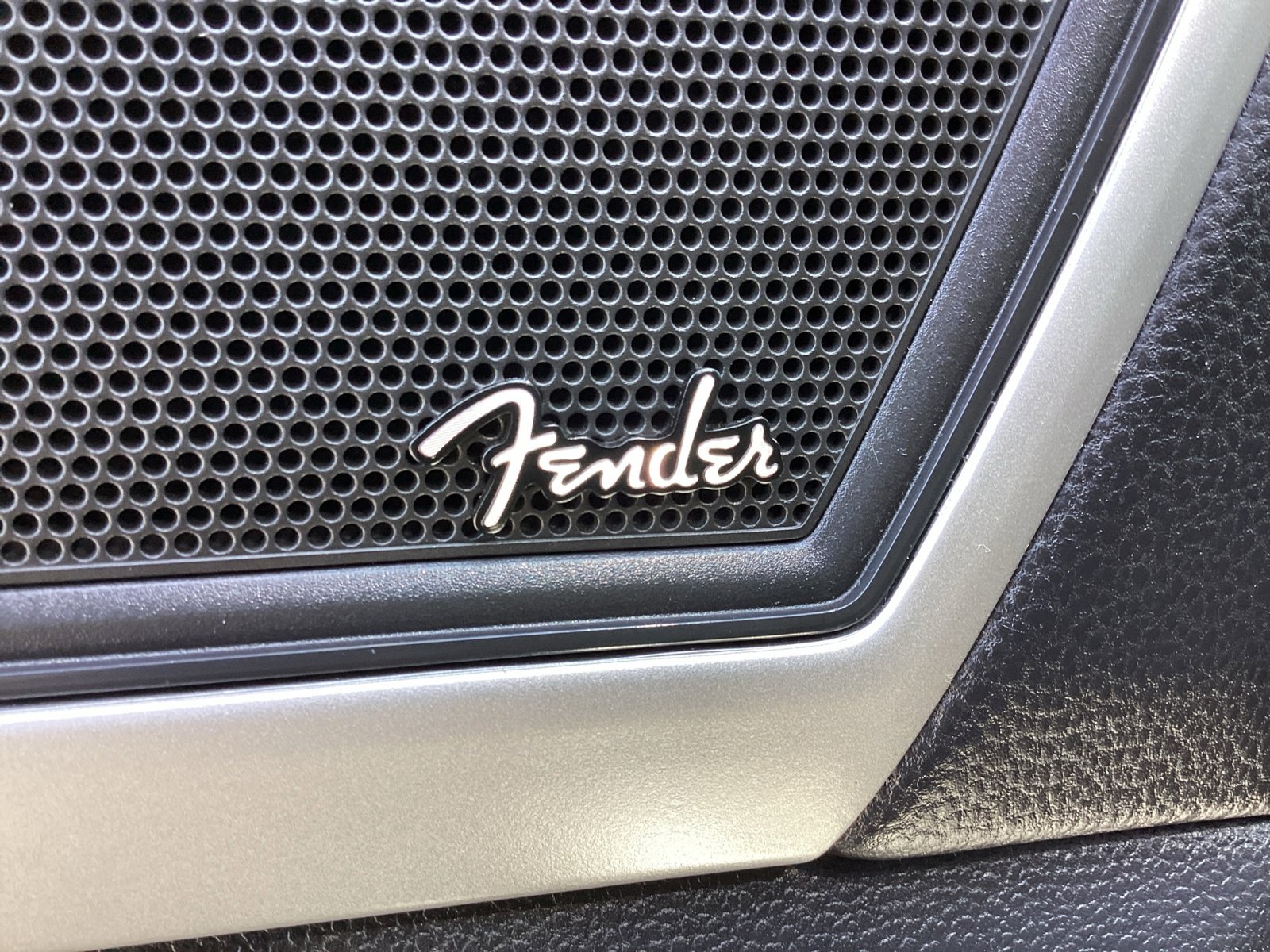 Used 2023 Volkswagen Atlas SEL Premium image 34