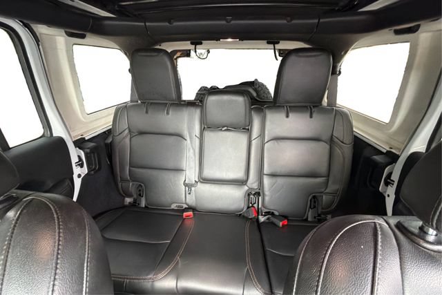 Used 2023 Jeep Wrangler Unlimited Rubicon 392 w/ Xtreme Recon 35" Tire Package AWD/4WD image 12