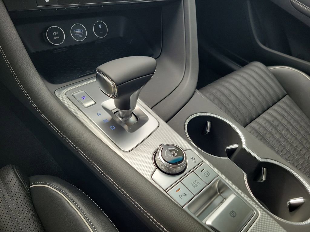 New 2026 Genesis G70 2.5T Prestige image 10