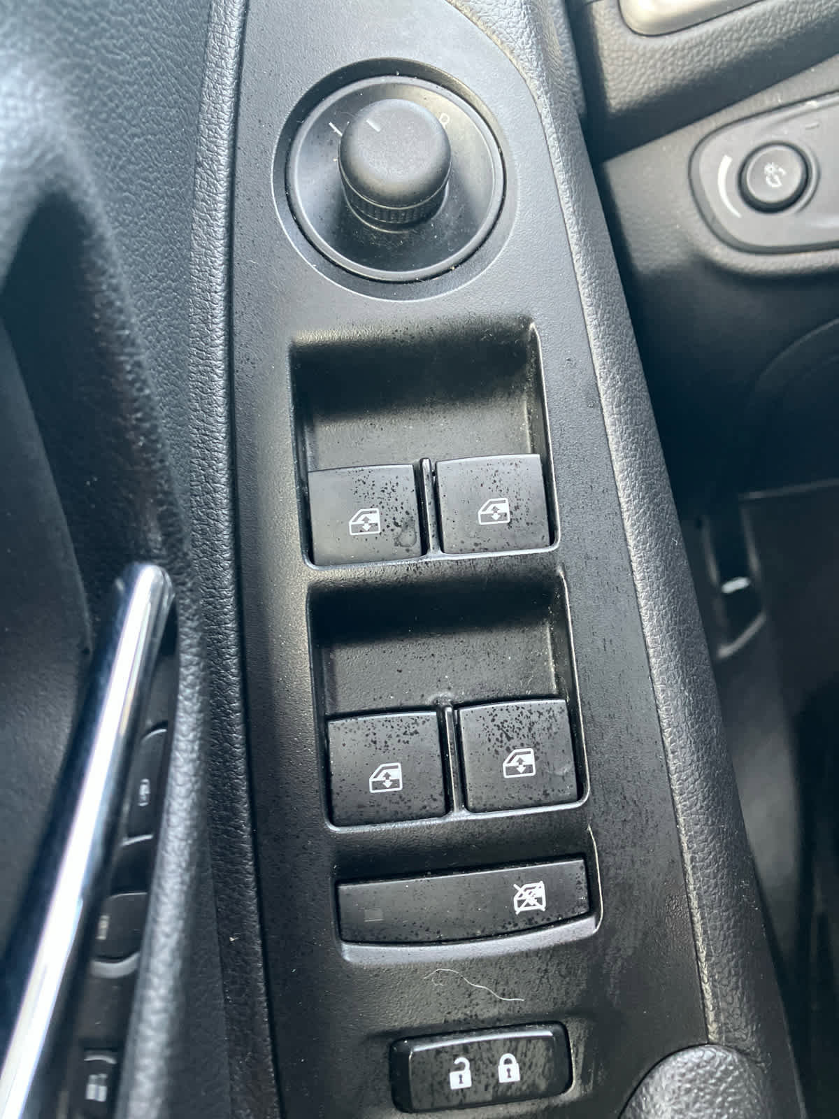 Used 2022 Chevrolet Trax LT w/ Driver Confidence Package image 12