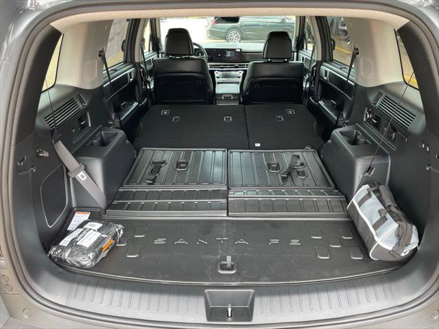 Used 2025 Hyundai Santa Fe Limited image 42