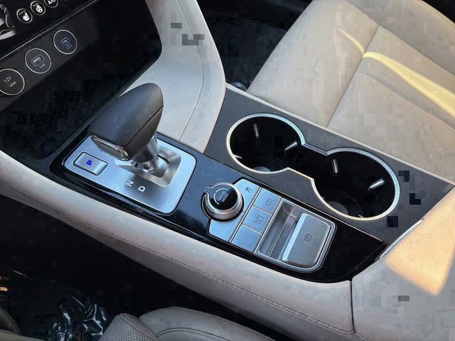 Used 2026 Genesis G70 2.5T image 27