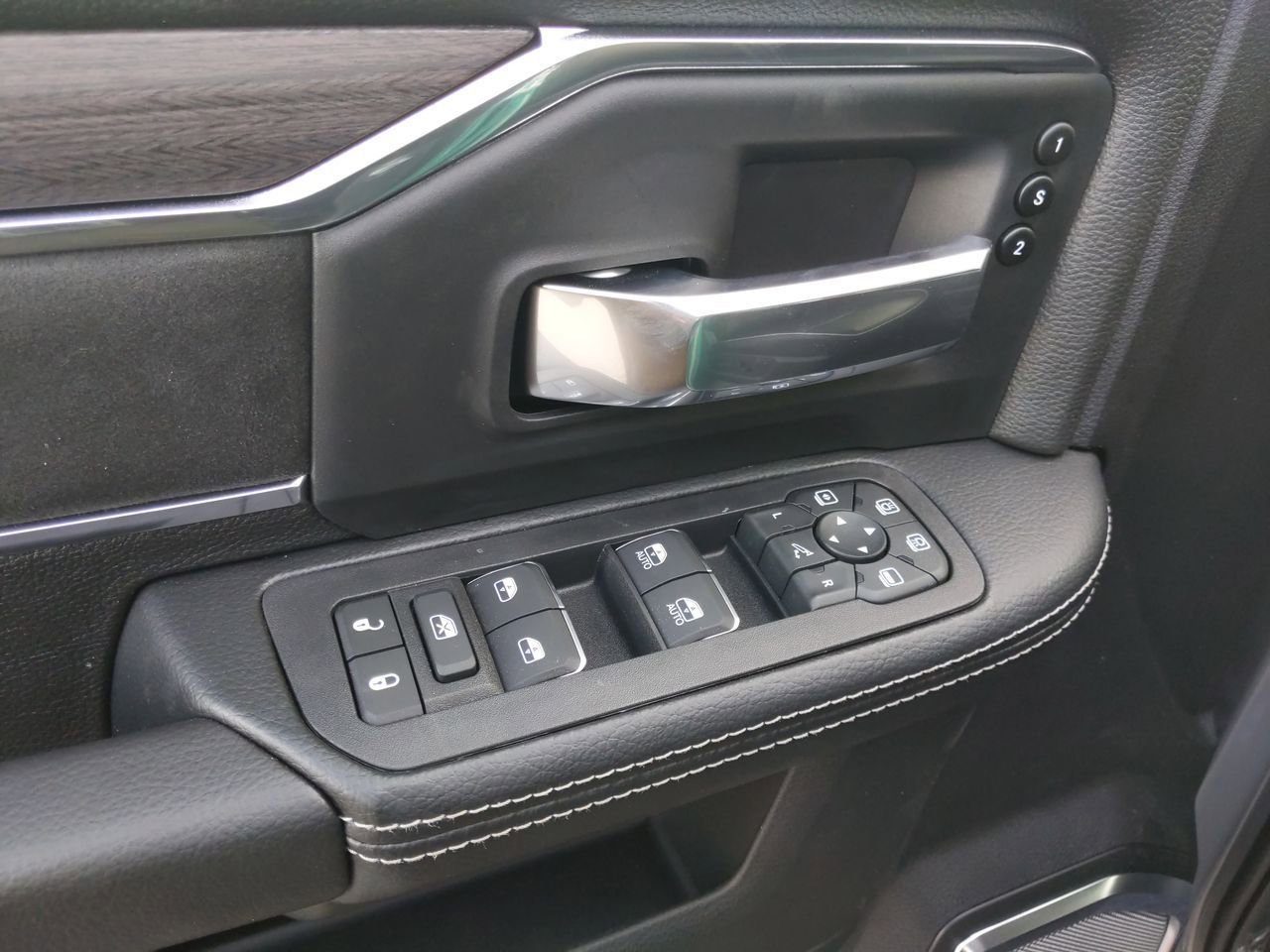 New 2026 RAM 2500 Laramie image 13
