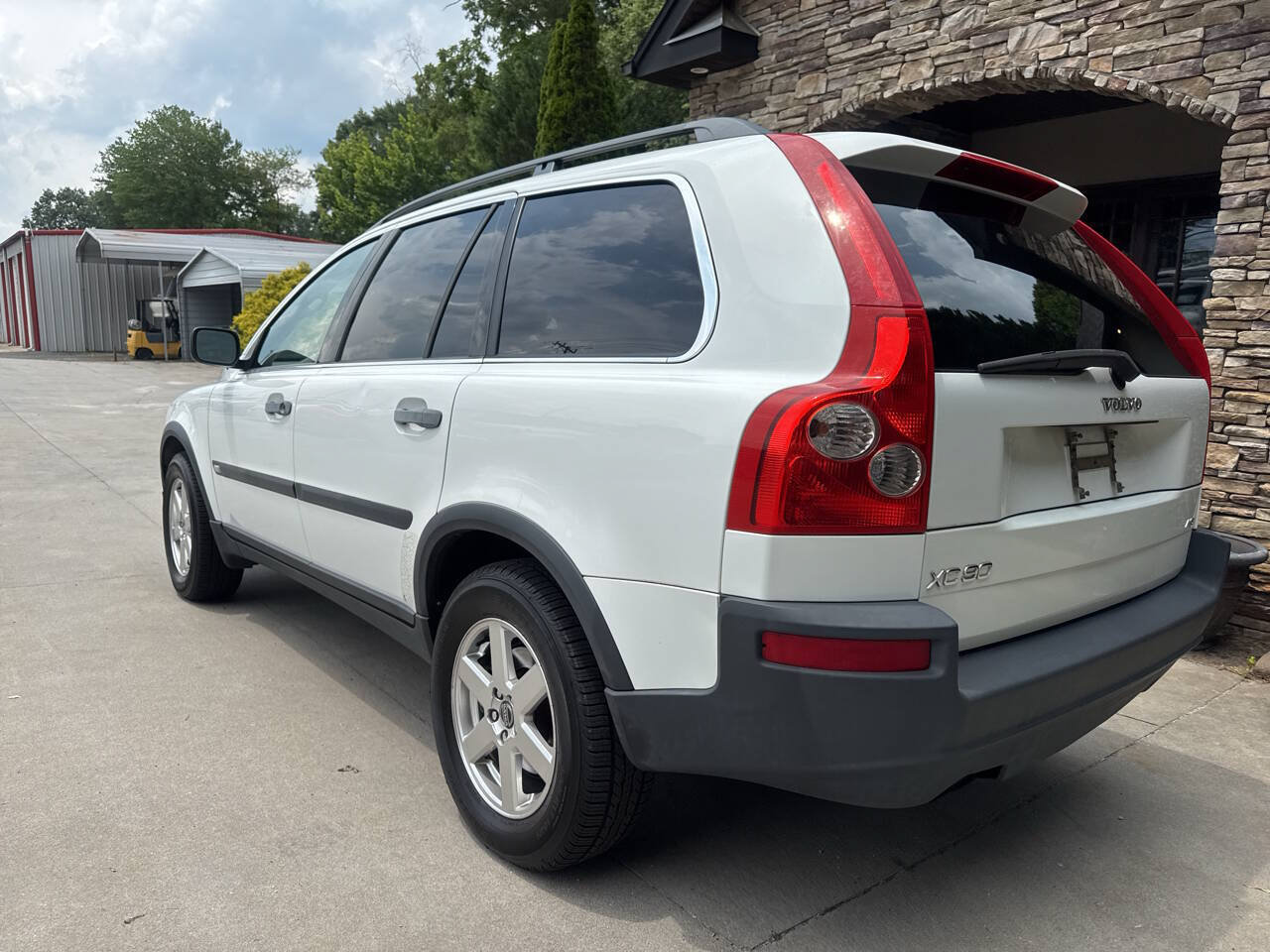 Used 2005 Volvo XC90 2.5T AWD/4WD image 3