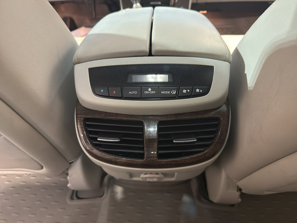 Used 2011 Acura MDX image 28