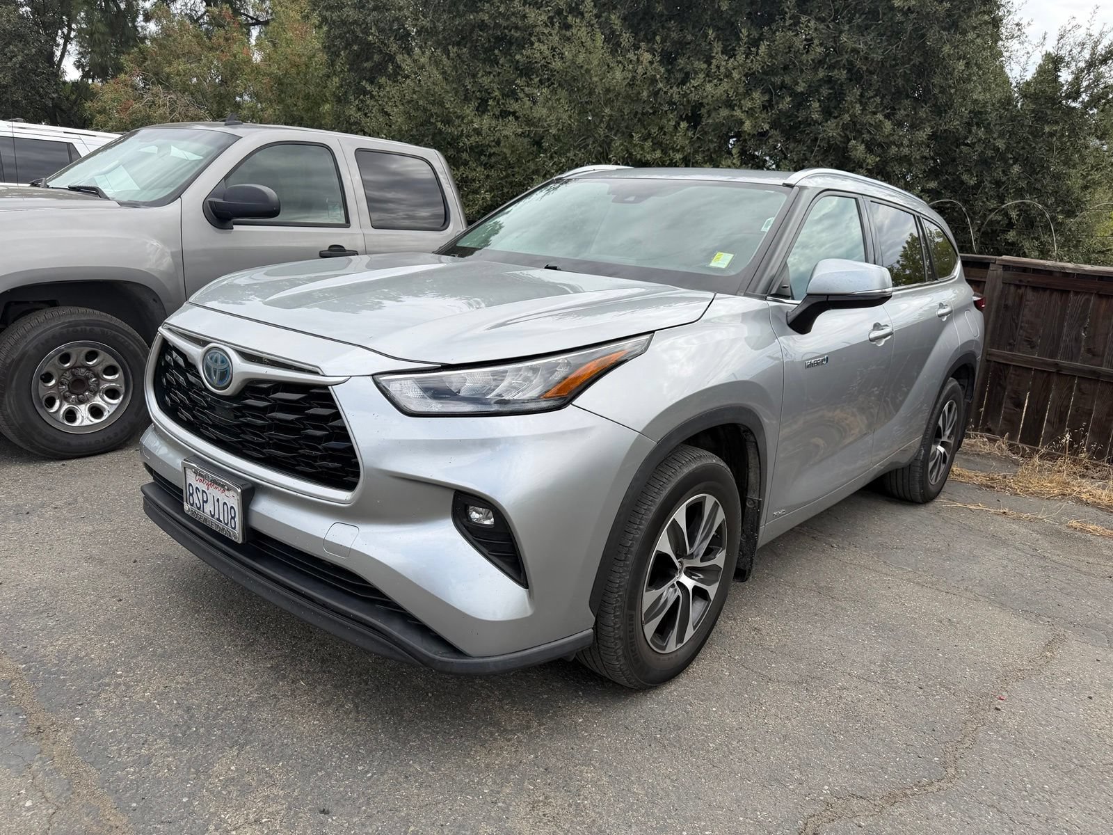 Used 2020 Toyota Highlander XLE