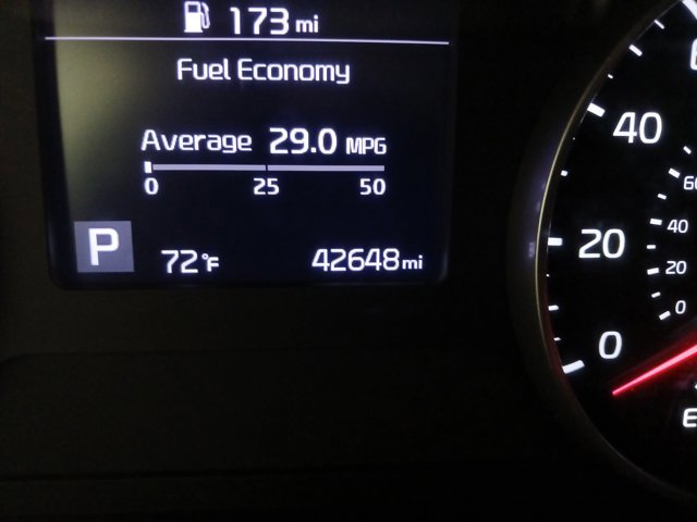 Certified 2023 Kia Seltos LX image 19