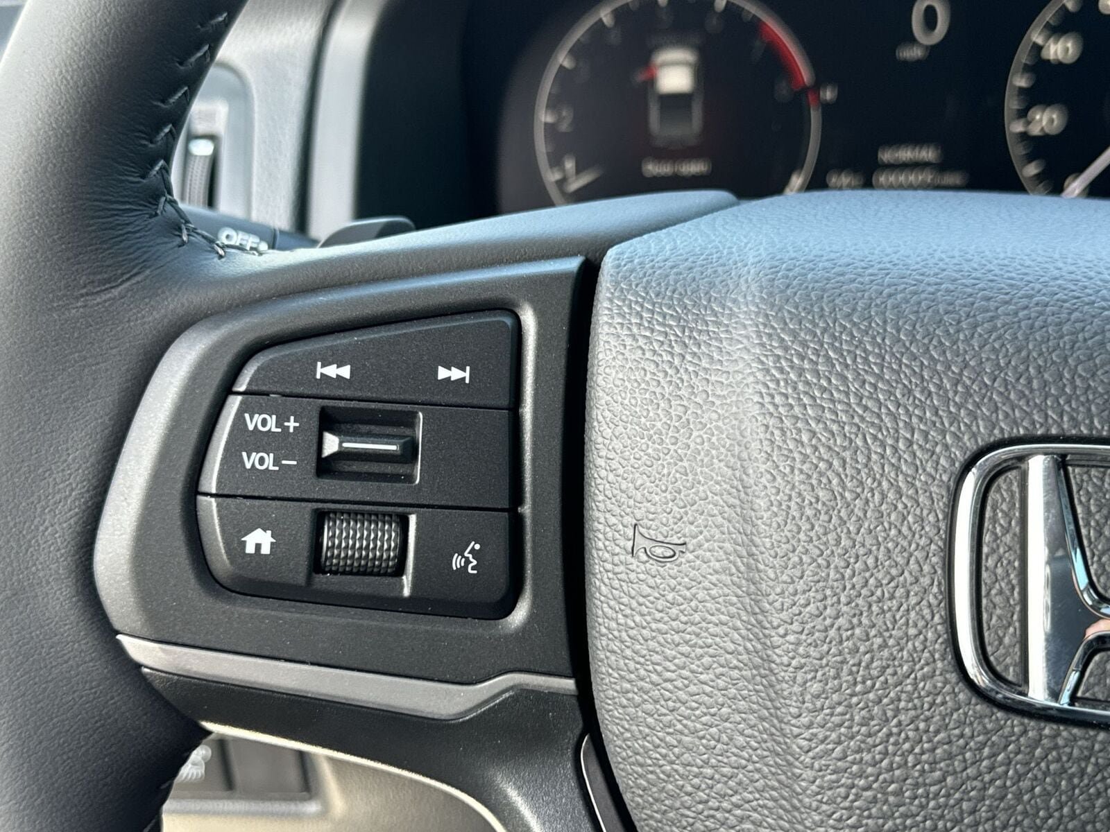 New 2026 Honda Ridgeline RTL image 16